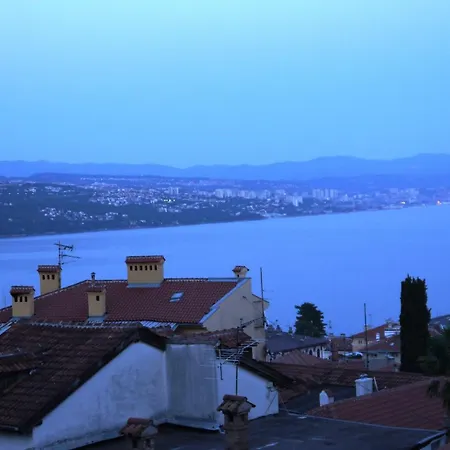 Sara In Opatija, Kvarner Bucht *