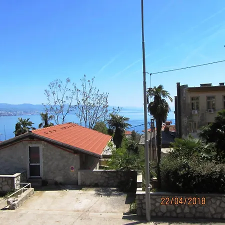 Sara In Opatija, Kvarner Bucht Opatija